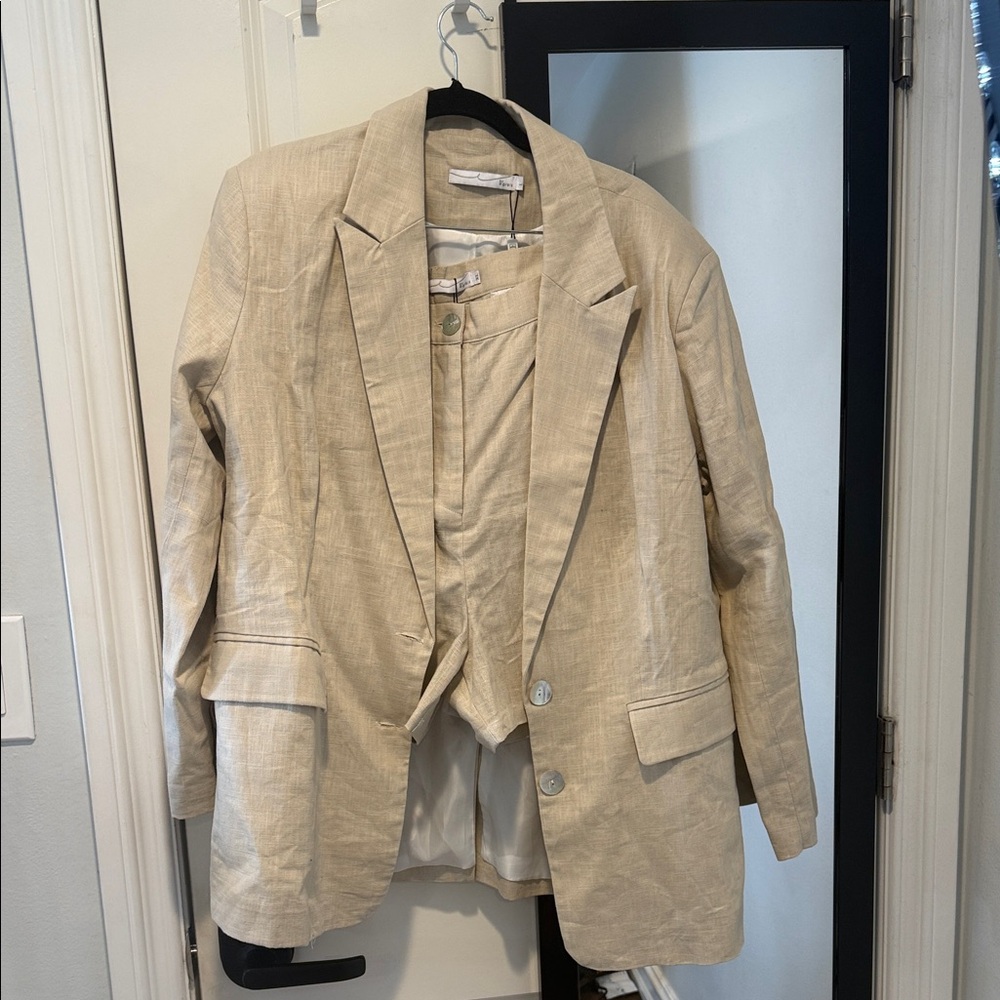 Women's Beige Linen-Blend Blazer and Vest Set